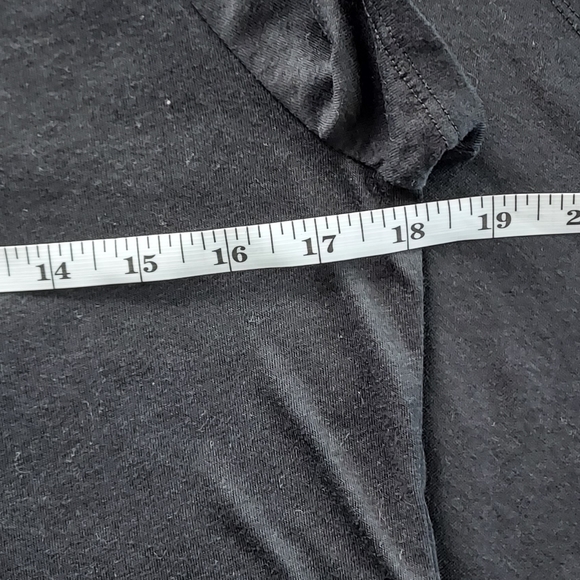 Nike, size XL, black tshirt - Picture 3 of 5